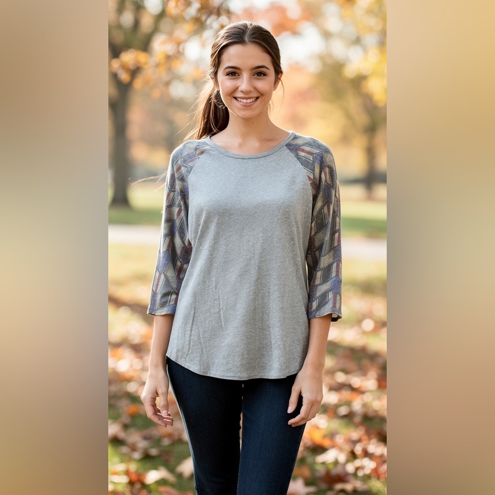 LuLaRoe Gray Top with Patterned Sleeves